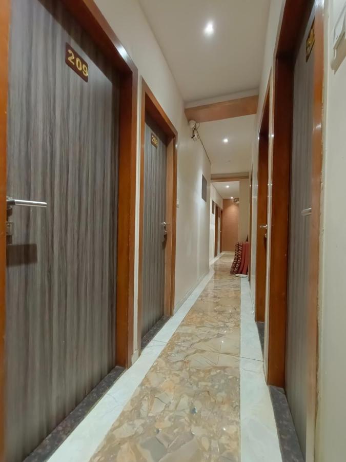 Hotel Time Gold Near Domestics Airport Mumbai Exteriör bild
